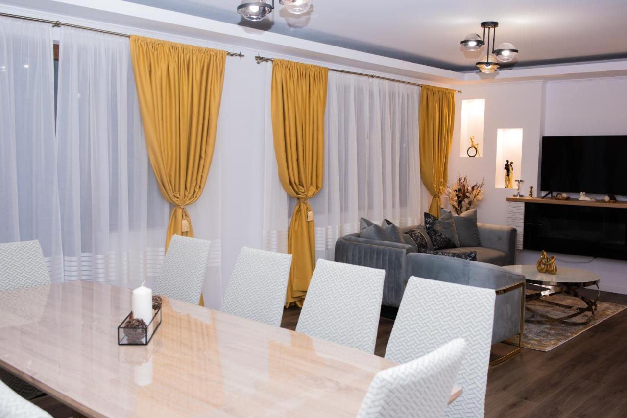 Casuta Doi Ponei Villa Buşteni Buitenkant foto