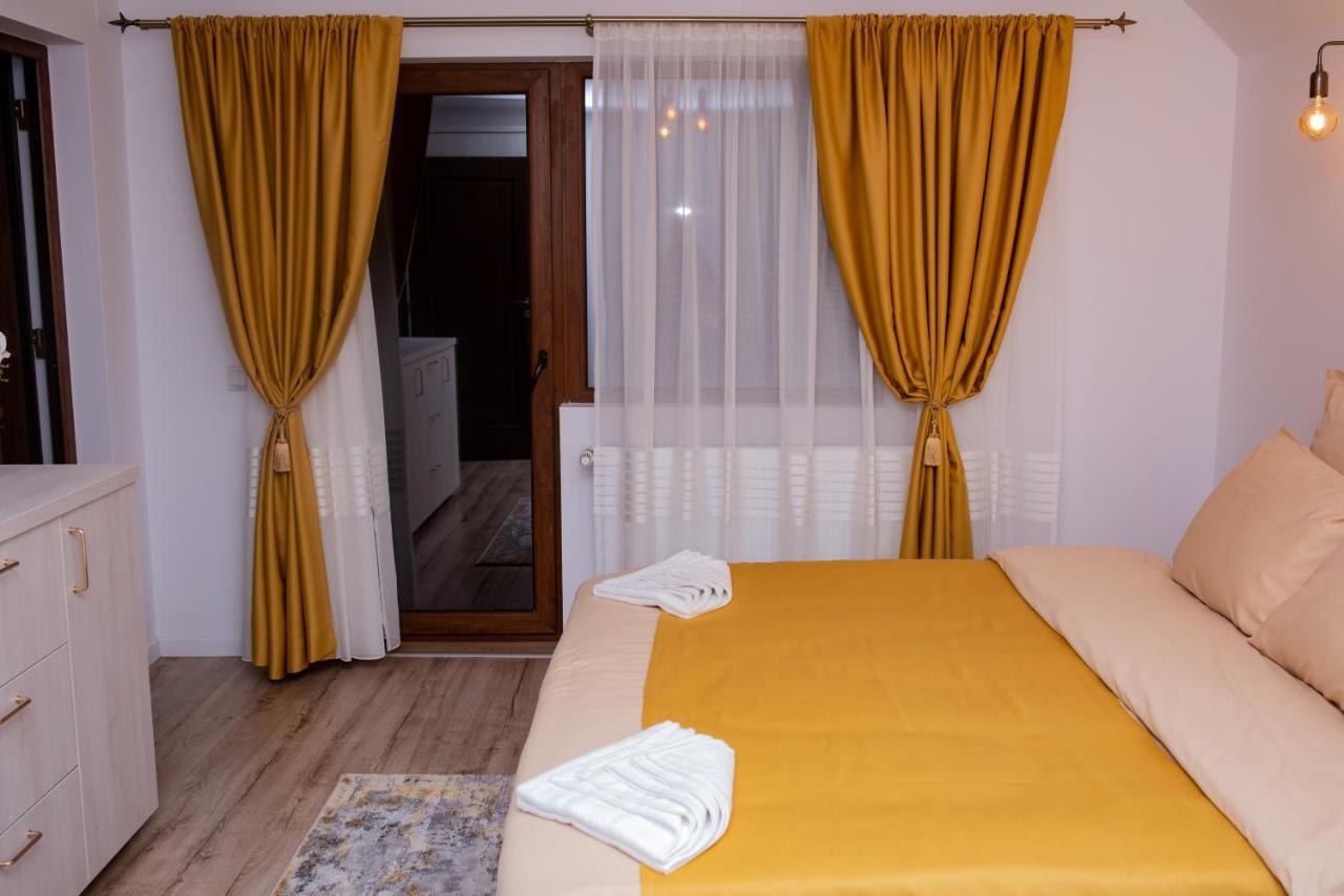 Casuta Doi Ponei Villa Buşteni Buitenkant foto