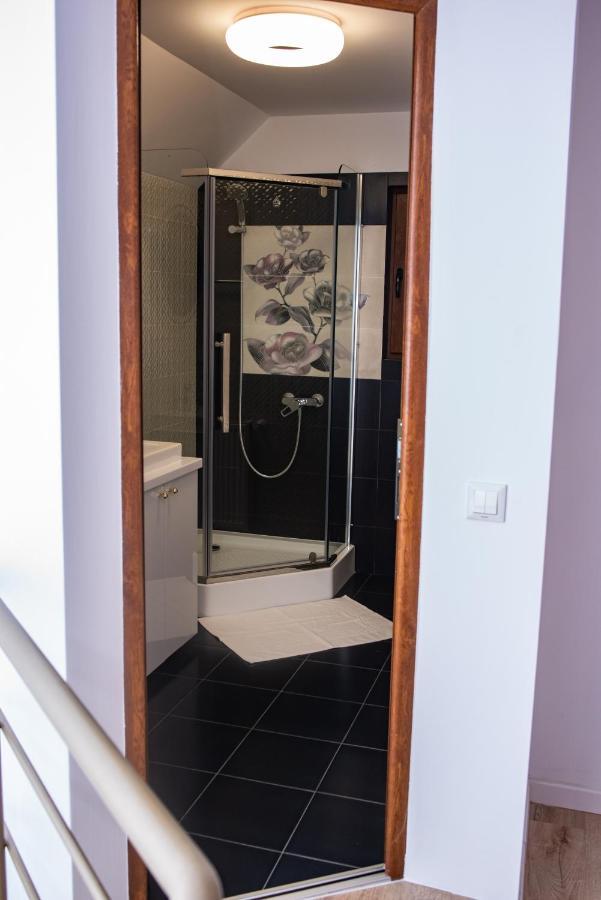 Casuta Doi Ponei Villa Buşteni Buitenkant foto