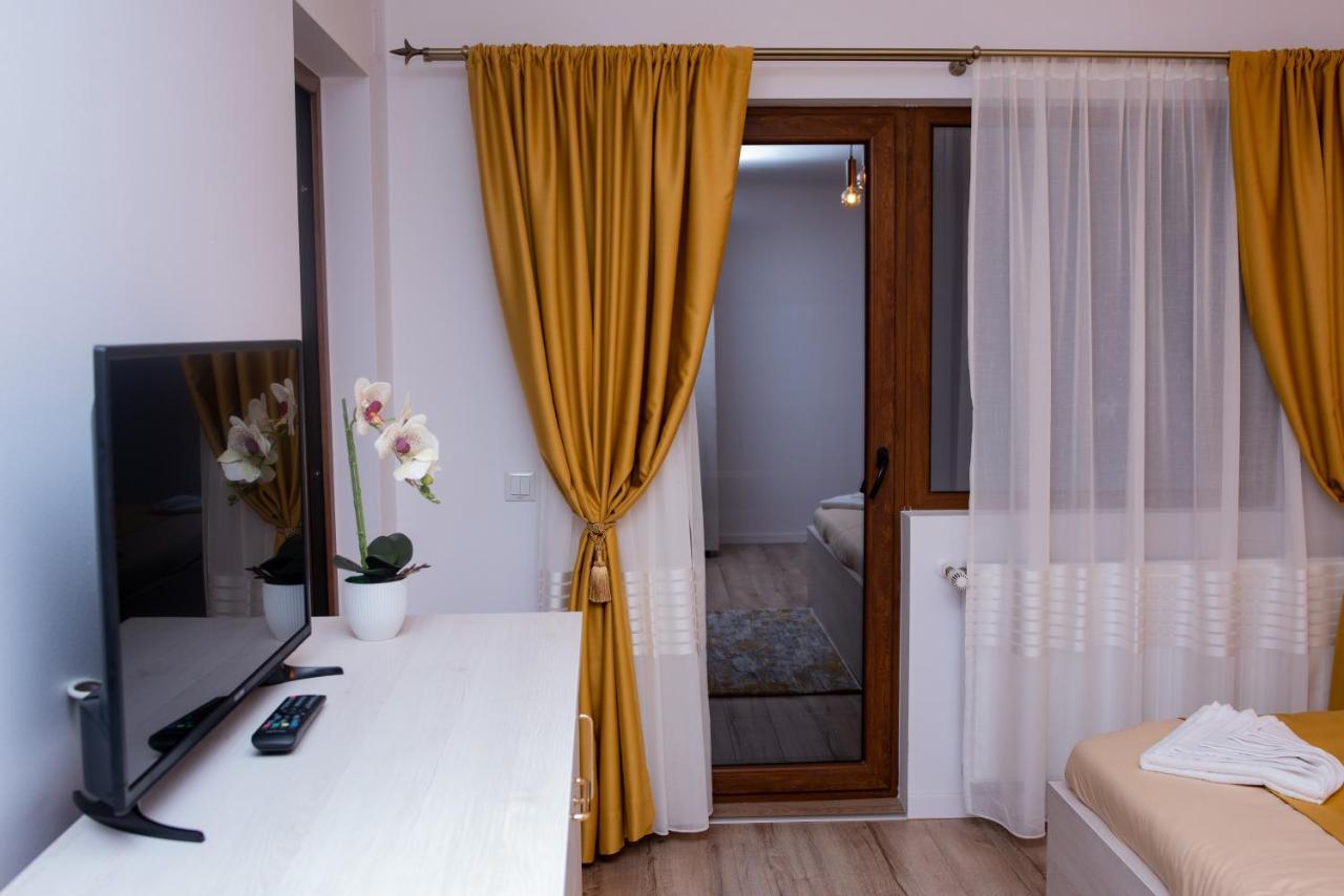 Casuta Doi Ponei Villa Buşteni Buitenkant foto
