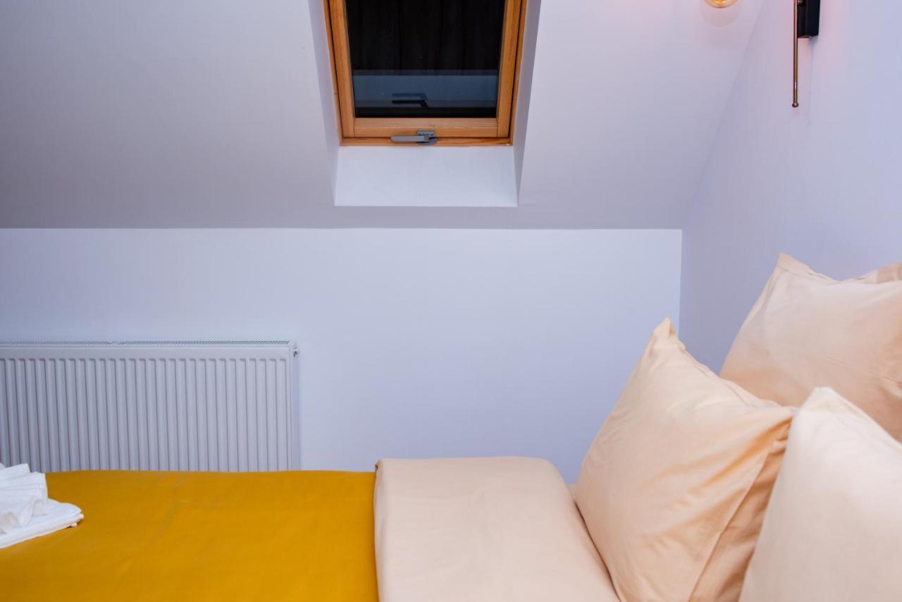 Casuta Doi Ponei Villa Buşteni Buitenkant foto