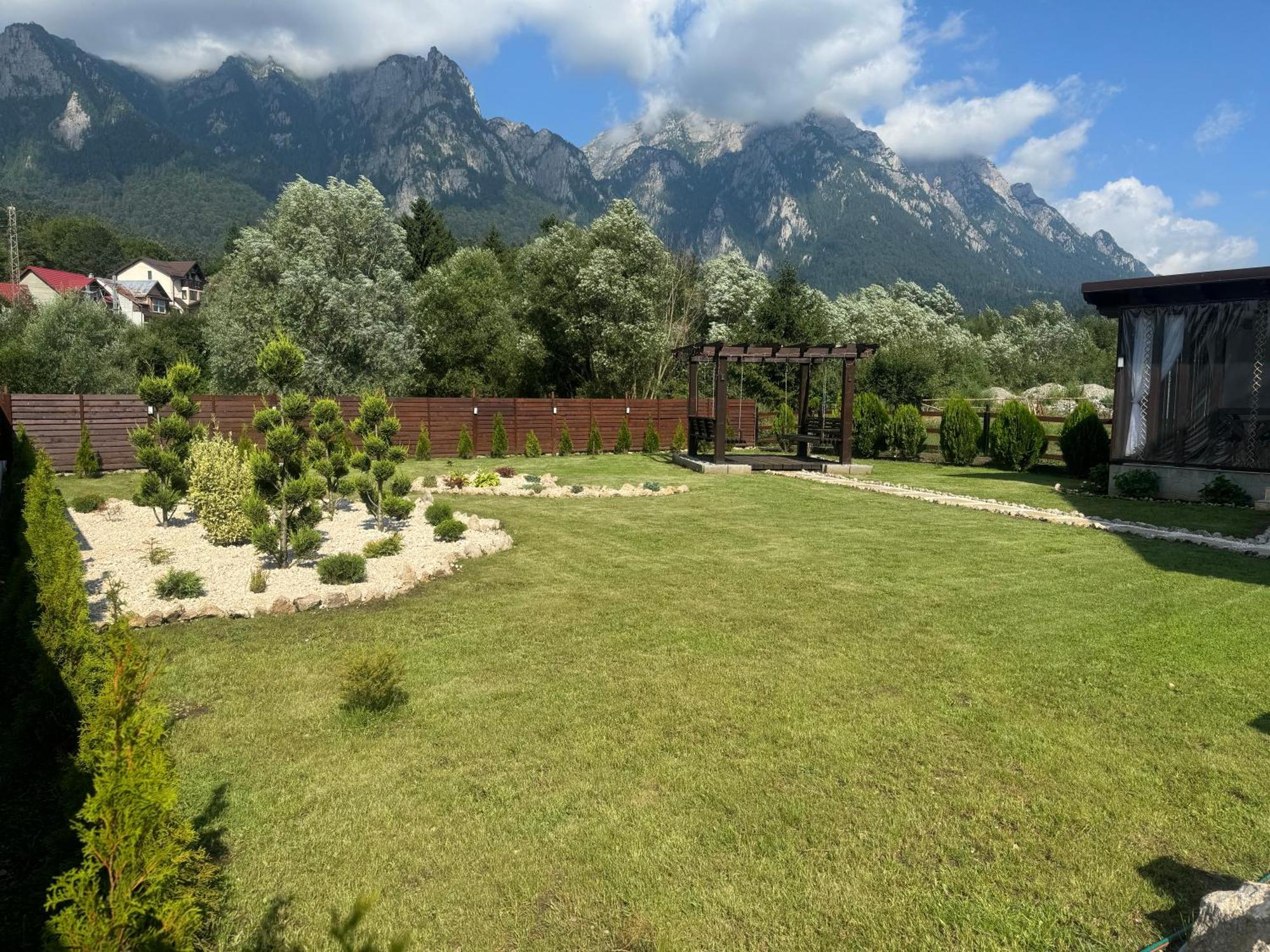 Casuta Doi Ponei Villa Buşteni Buitenkant foto